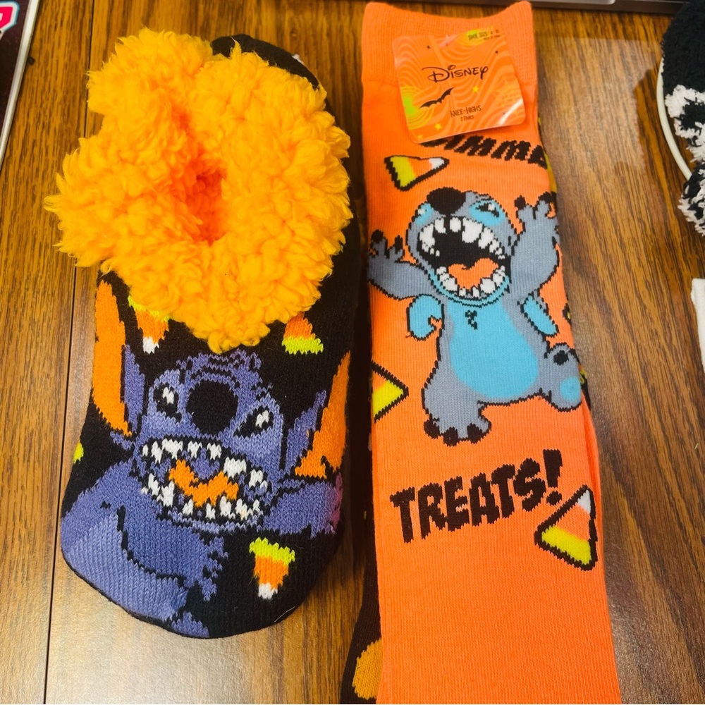 STITCH BUNDLE SLIPPER SOCKS & KNEE HIGHS